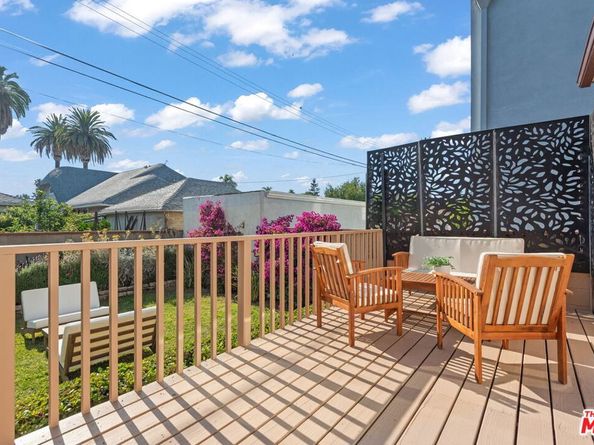 1107 S St Andrews Place, Los Angeles CA 90019
