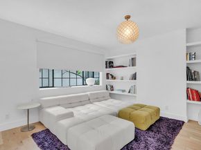 202 San Vicente Boulevard 15, Santa Monica CA 90402