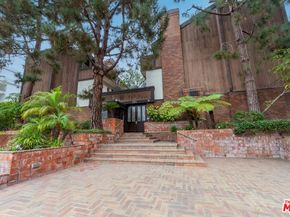 202 San Vicente Boulevard 15, Santa Monica CA 90402