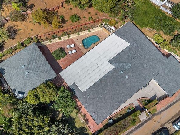 9495 Gloaming Drive, Beverly Hills CA 90210