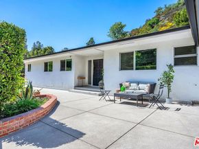 9495 Gloaming Drive, Beverly Hills CA 90210