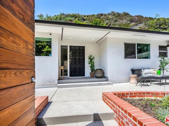 9495 Gloaming Drive, Beverly Hills CA 90210