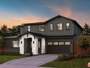 11729 Hartsook Street, Valley Village CA 91607
