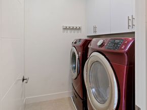 660 N Gramercy Place, Los Angeles CA 90004