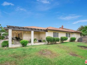 882 W 17th Street, Upland CA 91784