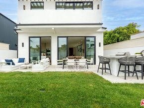 1061 Amoroso Place, Venice CA 90291