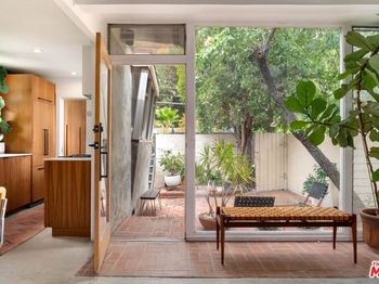 905 N Beverly Glen Boulevard