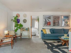 905 N Beverly Glen Boulevard, Los Angeles CA 90077