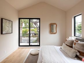11746 La Maida Street, Valley Village CA 91607
