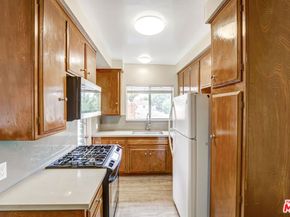 2336 34th Street, Santa Monica CA 90405