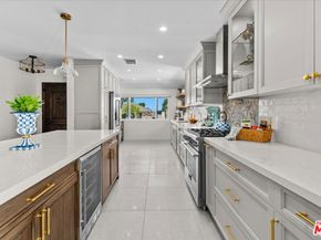 2950 N Lincoln Street, Burbank CA 91504