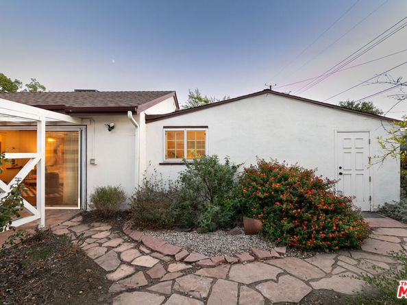 1809 N Rose Street, Burbank CA 91505