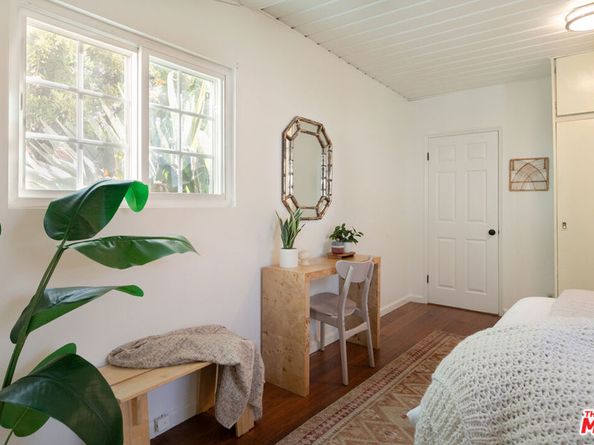 1809 N Rose Street, Burbank CA 91505