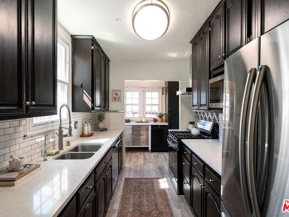 1809 N Rose Street, Burbank CA 91505