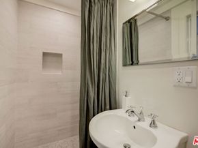 3777 Effingham Place, Los Angeles CA 90027