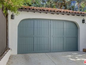 3777 Effingham Place, Los Angeles CA 90027