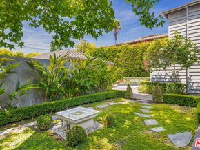12321 20th Helena Drive, Los Angeles CA 90049