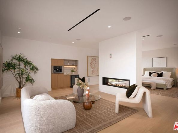 3596 Woodhill Canyon Road, Studio City CA 91604