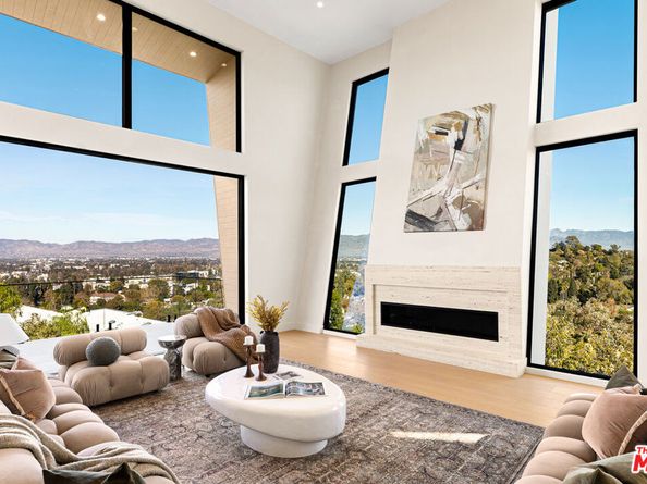 3596 Woodhill Canyon Road, Studio City CA 91604