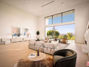 3596 Woodhill Canyon Road, Studio City CA 91604