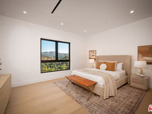 3596 Woodhill Canyon Road, Studio City CA 91604