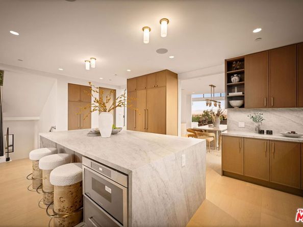 3596 Woodhill Canyon Road, Studio City CA 91604