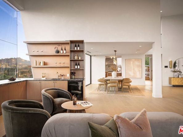 3596 Woodhill Canyon Road, Studio City CA 91604
