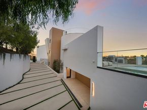 3596 Woodhill Canyon Road, Studio City CA 91604