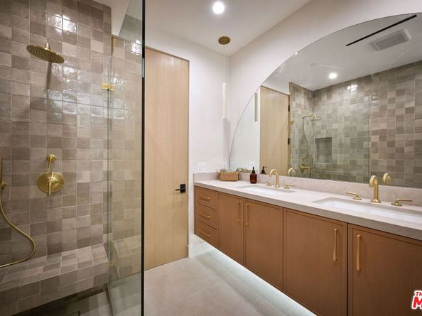 3596 Woodhill Canyon Road, Studio City CA 91604