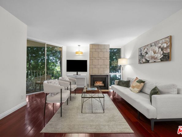 1230 N Sweetzer Avenue 213, West Hollywood CA 90069