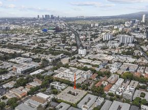 1230 N Sweetzer Avenue 213, West Hollywood CA 90069