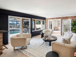 8000 Oceanus Drive, Los Angeles CA 90046