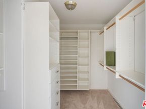 8000 Oceanus Drive, Los Angeles CA 90046