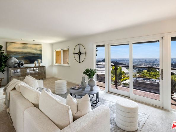 8000 Oceanus Drive, Los Angeles CA 90046