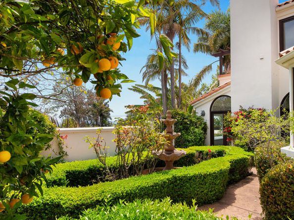 29675 Harvester Road, Malibu CA 90265