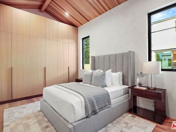 4445 Van Noord Avenue, Studio City CA 91604