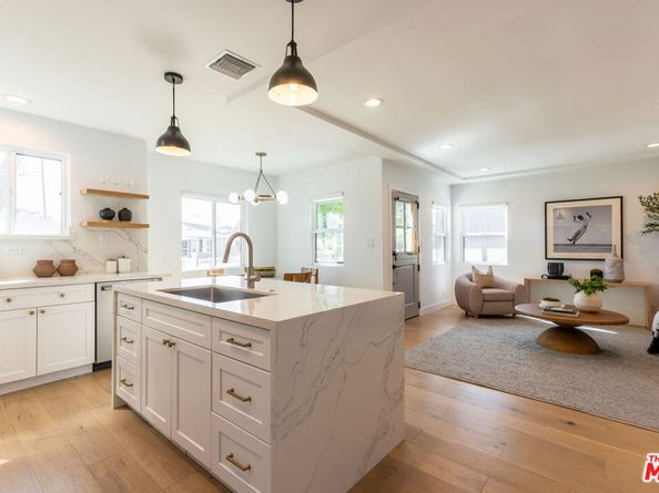 3840 Lyceum Avenue, Los Angeles CA 90066