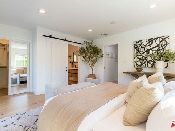 3840 Lyceum Avenue, Los Angeles CA 90066