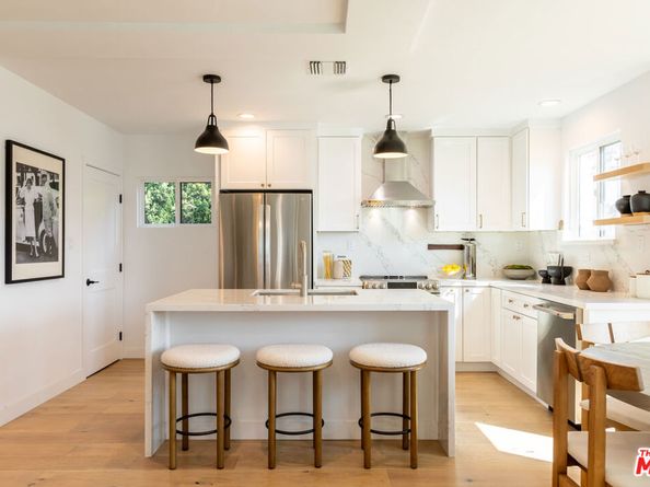 3840 Lyceum Avenue, Los Angeles CA 90066