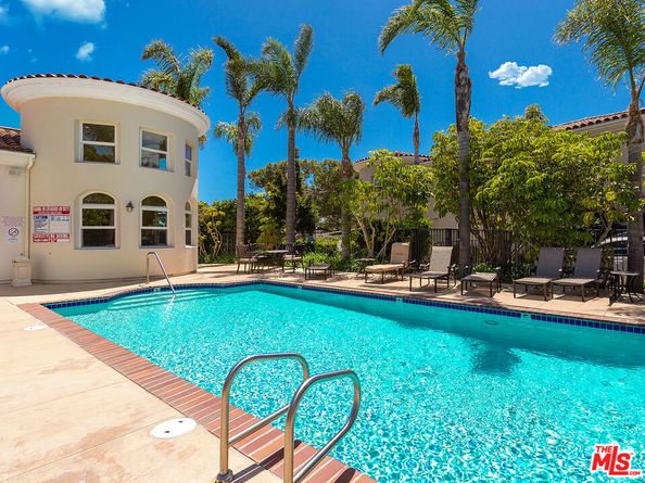 23949 De Ville Way, Malibu CA 90265