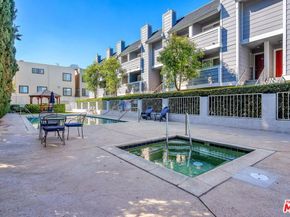 13340 Burbank Boulevard 2, Sherman Oaks CA 91401