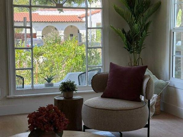 2838 Potomac Avenue, Los Angeles CA 90016