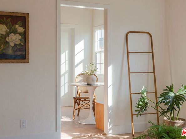 2838 Potomac Avenue, Los Angeles CA 90016