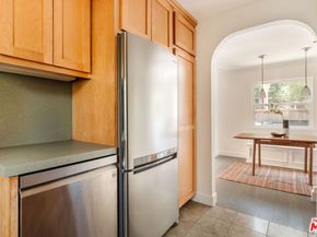 20973 Hillside Drive, Topanga CA 90290