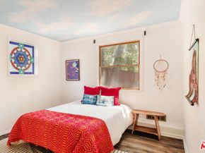 20973 Hillside Drive, Topanga CA 90290