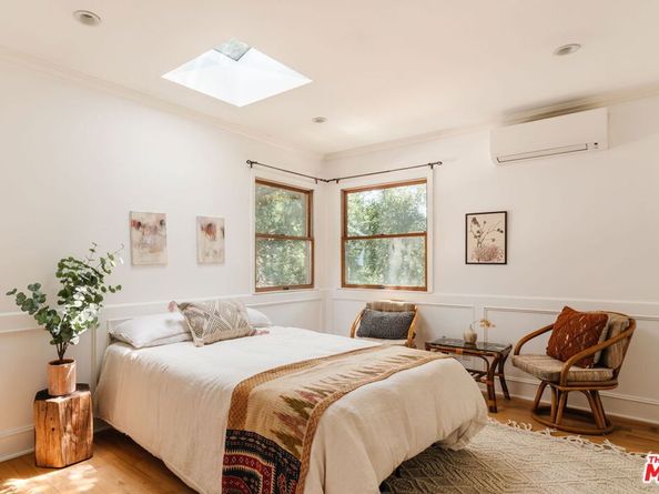 20973 Hillside Drive, Topanga CA 90290