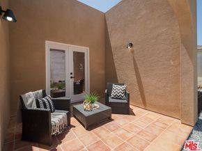 1826 W 78th Street, Los Angeles CA 90047