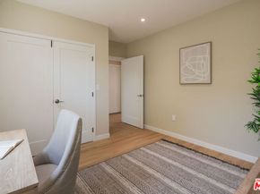 1826 W 78th Street, Los Angeles CA 90047