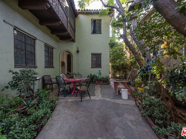 6027 Barton Avenue, Los Angeles CA 90038