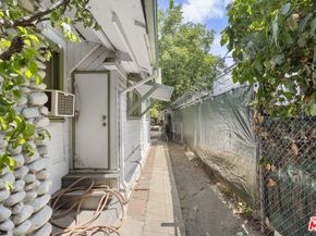 219 S Avenue 60, Los Angeles CA 90042